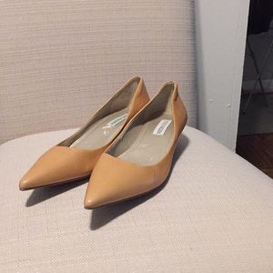 STEVE MADDEN Sybel Leather Pumps